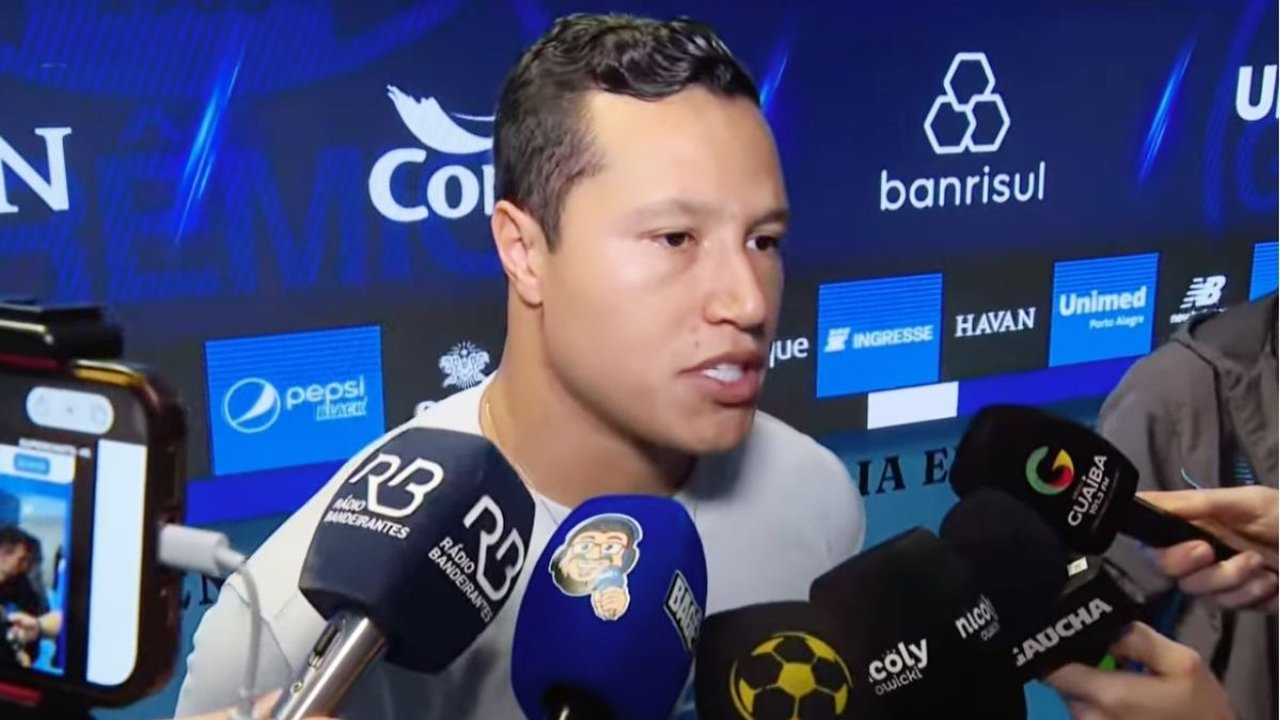 Marlon, Grêmio, em foto de portaldogremista.com.br