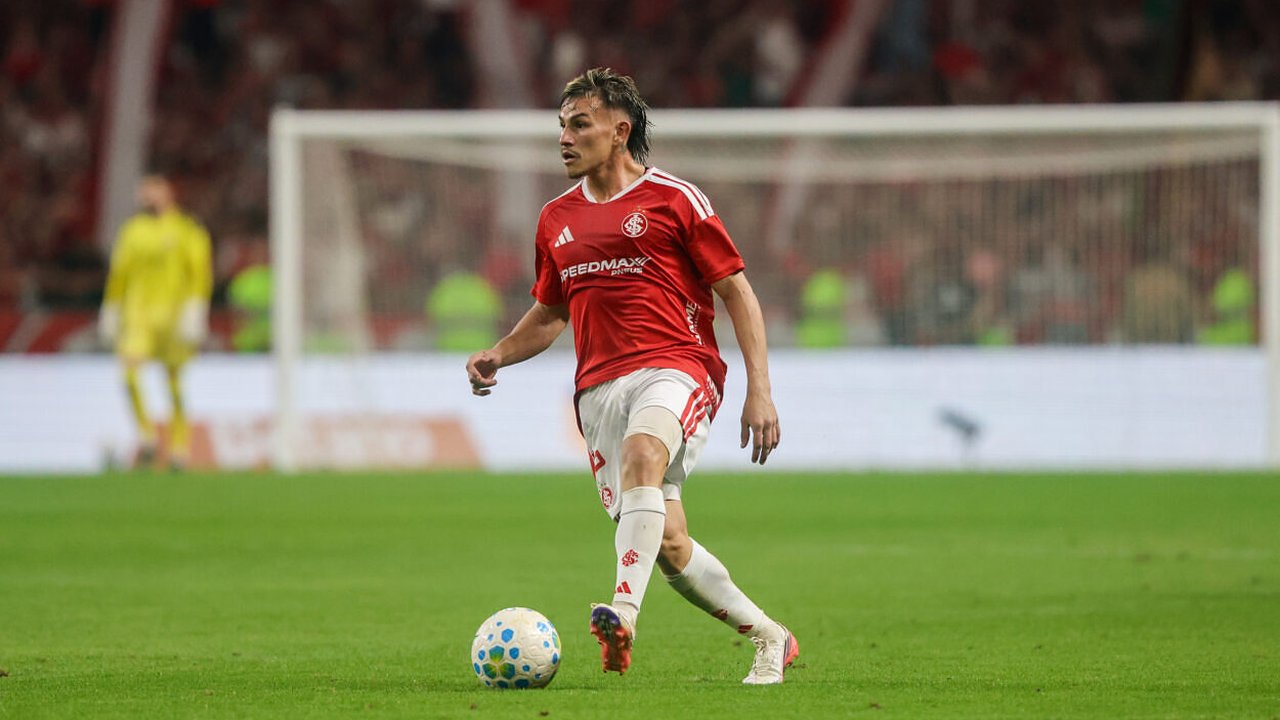 Bernabei, Internacional, em foto de zonamista.com.br